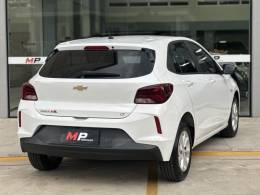 CHEVROLET - ONIX - 2021/2021 - Branca - R$ 72.900,00