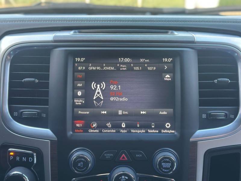 RAM - CLASSIC - 2023/2023 - Cinza - R$ 294.900,00