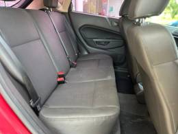 FORD - FIESTA - 2012/2012 - Vermelha - R$ 38.900,00