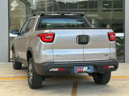 FIAT - TORO - 2023/2023 - Prata - R$ 122.900,00