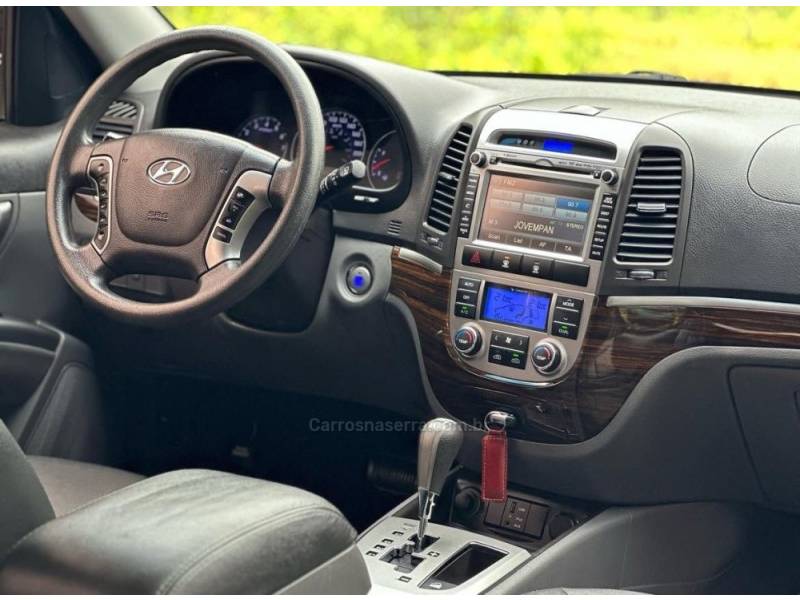 HYUNDAI - SANTA FÉ - 2012/2012 - Preta - R$ 55.000,00