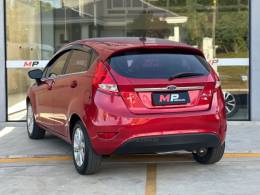 FORD - FIESTA - 2012/2012 - Vermelha - R$ 38.900,00