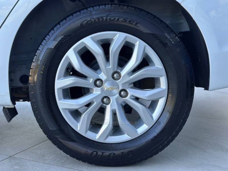 CHEVROLET - COBALT - 2018/2019 - Branca - R$ 62.900,00