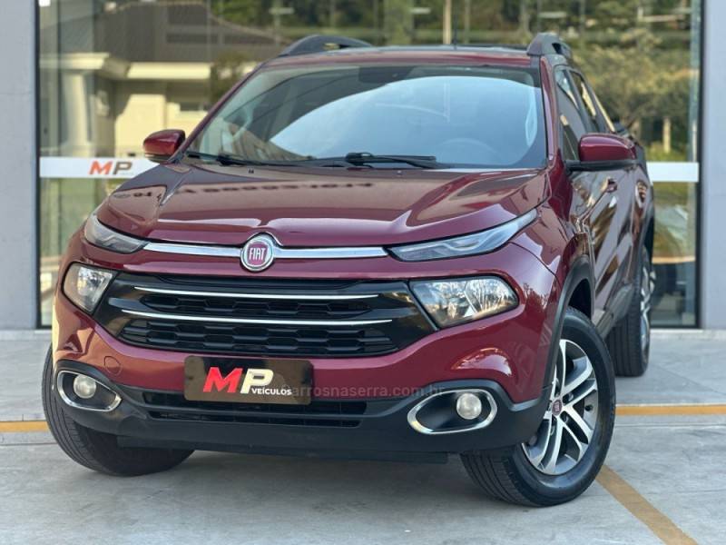 FIAT - TORO - 2017/2018 - Vermelha - R$ 89.900,00