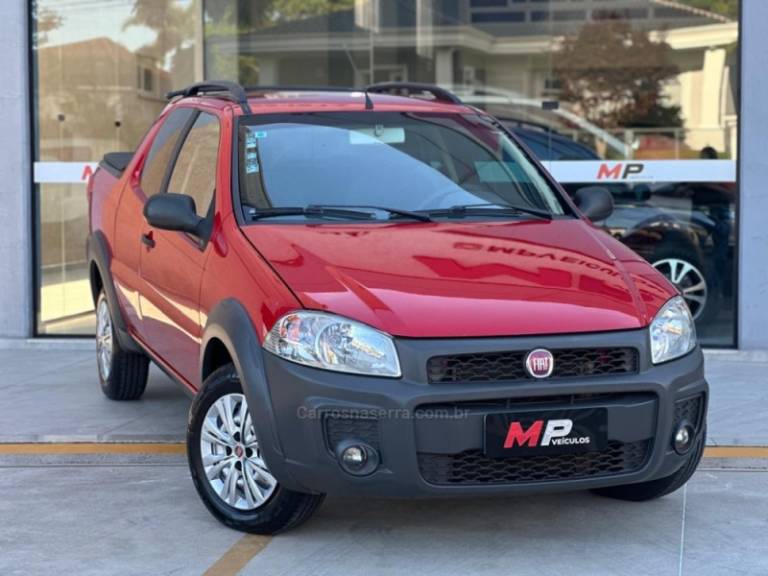FIAT - STRADA - 2014/2015 - Vermelha - R$ 63.900,00