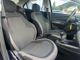 CHEVROLET - PRISMA - 2013/2014 - Preta - R$ 52.900,00