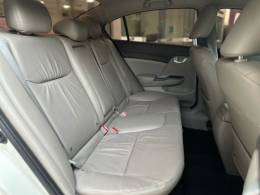 HONDA - CIVIC - 2013/2014 - Branca - R$ 74.900,00