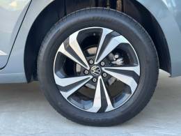 VOLKSWAGEN - VIRTUS - 2023/2023 - Cinza - R$ 109.900,00