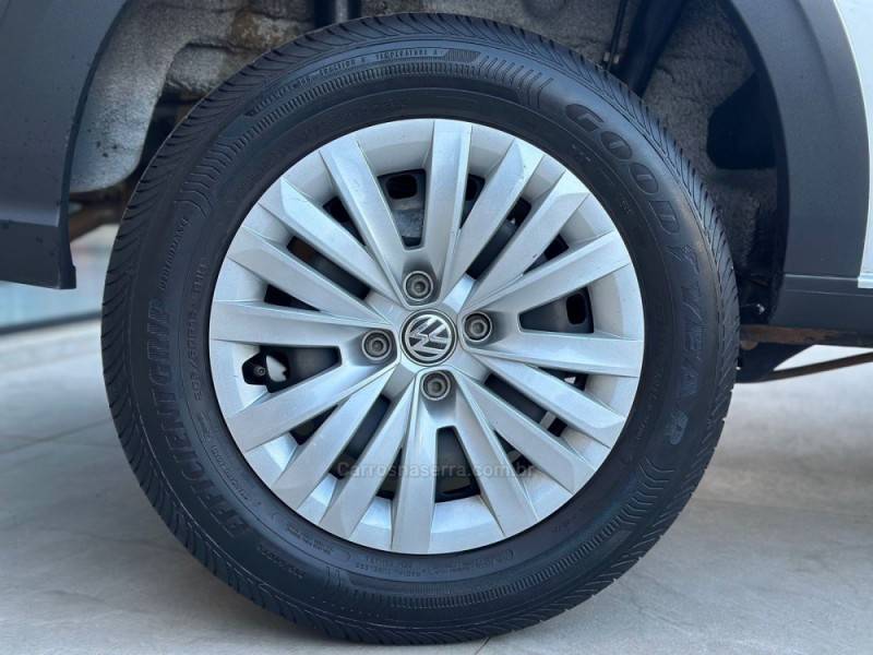 VOLKSWAGEN - SAVEIRO - 2020/2021 - Prata - R$ 64.900,00