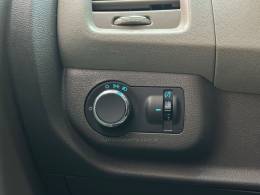 CHEVROLET - SPIN - 2013/2013 - Preta - R$ 43.900,00