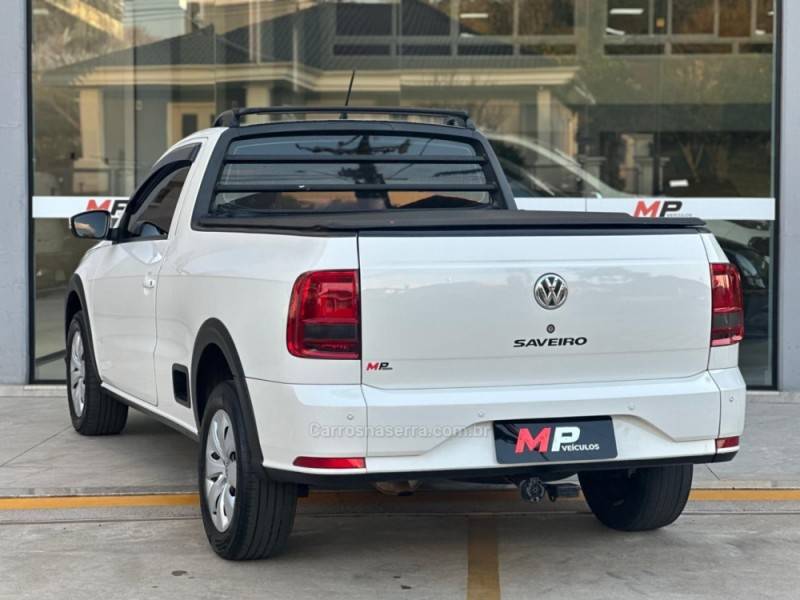 VOLKSWAGEN - SAVEIRO - 2018/2018 - Branca - R$ 61.900,00