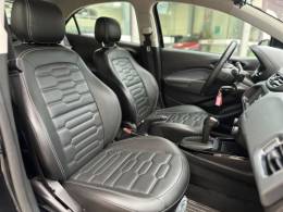 CHEVROLET - ONIX - 2018/2019 - Preta - R$ 70.000,00