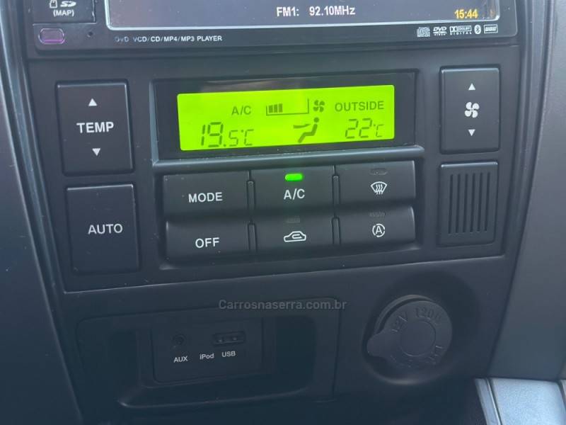 HYUNDAI - TUCSON - 2014/2015 - Prata - R$ 58.900,00