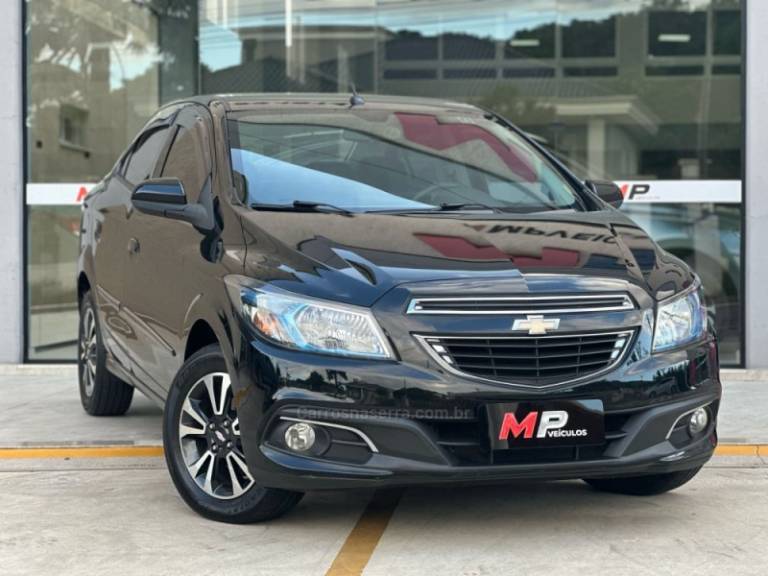 CHEVROLET - PRISMA - 2013/2014 - Preta - R$ 52.900,00