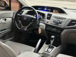 HONDA - CIVIC - 2013/2014 - Branca - R$ 74.900,00