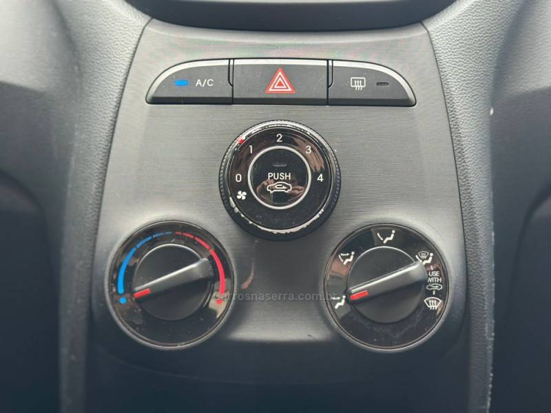HYUNDAI - HB20 - 2015/2016 - Branca - R$ 49.900,00