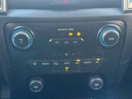 FORD - RANGER - 2021/2022 - Branca - R$ 173.900,00