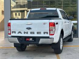 FORD - RANGER - 2021/2022 - Branca - R$ 173.900,00