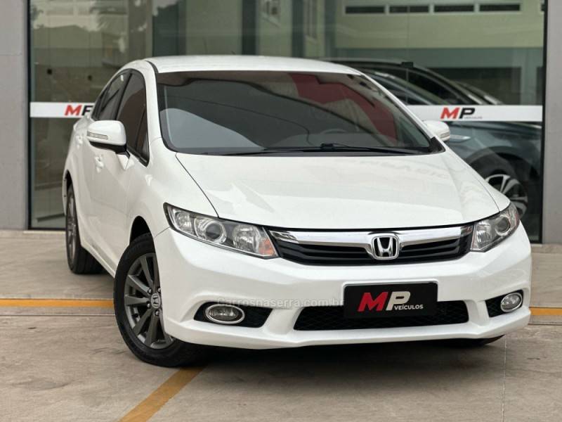 HONDA - CIVIC - 2013/2014 - Branca - R$ 74.900,00