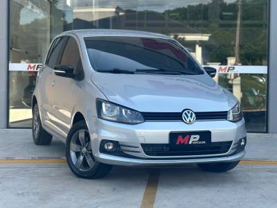 VOLKSWAGEN - FOX - 2019/2020 - Prata - R$ 63.900,00