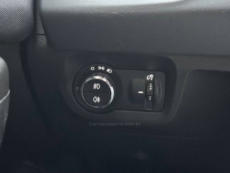 CHEVROLET - ONIX - 2018/2019 - Preta - R$ 70.000,00