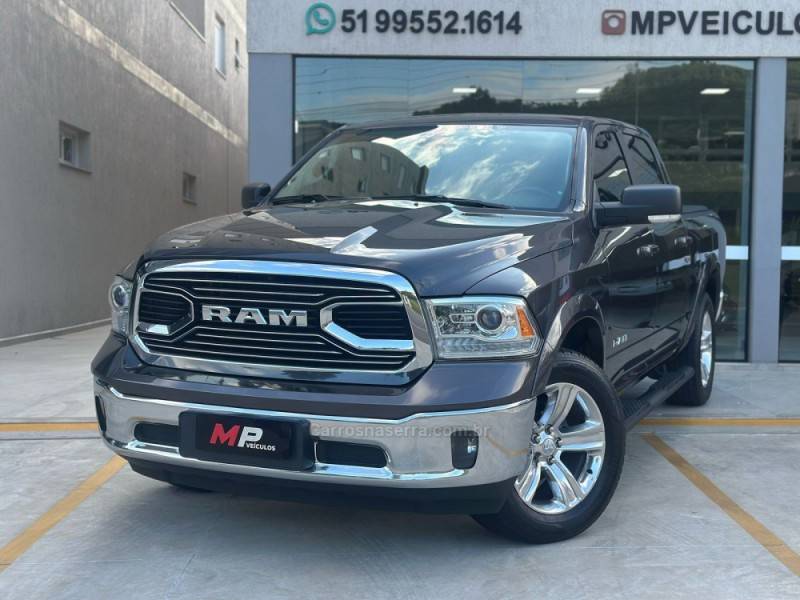 RAM - CLASSIC - 2023/2023 - Cinza - R$ 294.900,00