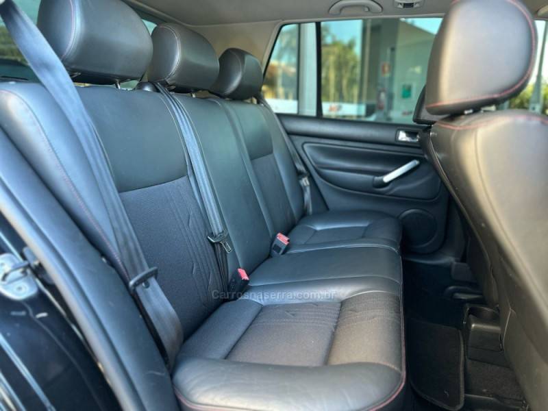 VOLKSWAGEN - GOLF - 2012/2013 - Preta - R$ 59.900,00