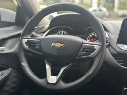 CHEVROLET - ONIX - 2021/2021 - Branca - R$ 72.900,00