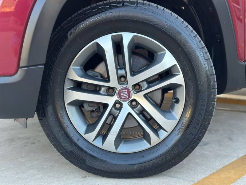 FIAT - TORO - 2017/2018 - Vermelha - R$ 89.900,00