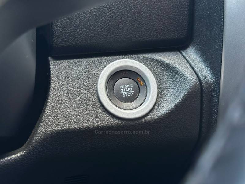 RAM - CLASSIC - 2023/2023 - Cinza - R$ 294.900,00