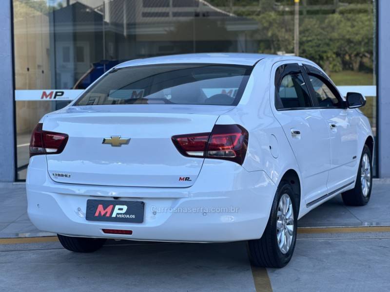 CHEVROLET - COBALT - 2018/2019 - Branca - R$ 62.900,00