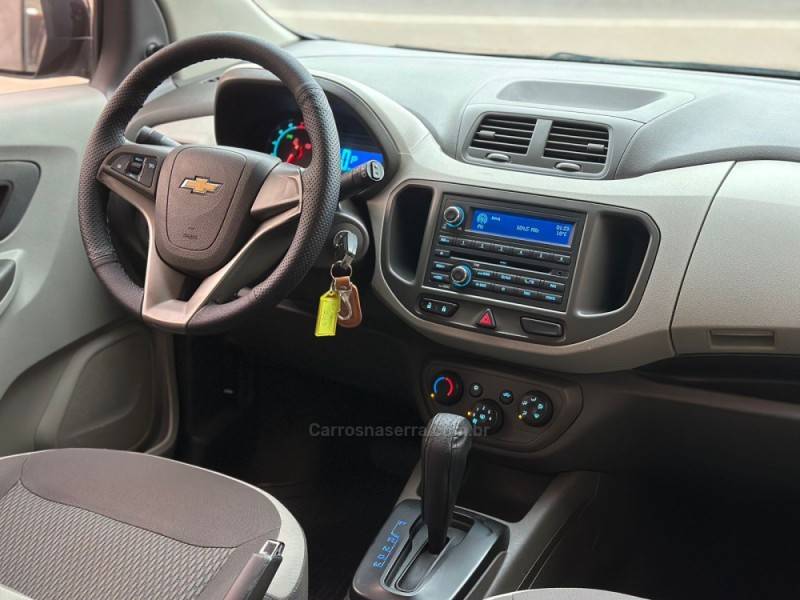 CHEVROLET - SPIN - 2013/2013 - Preta - R$ 43.900,00