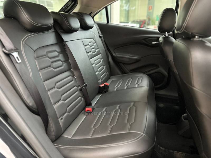 CHEVROLET - ONIX - 2018/2019 - Preta - R$ 70.000,00