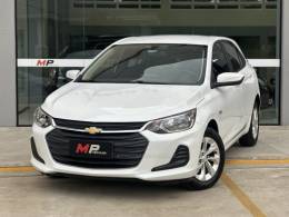 CHEVROLET - ONIX - 2021/2021 - Branca - R$ 72.900,00