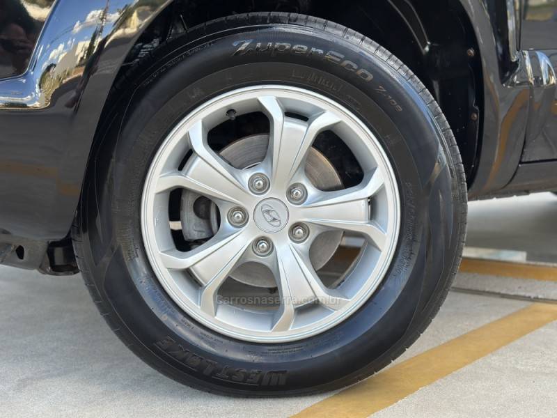 HYUNDAI - TUCSON - 2011/2012 - Preta - R$ 45.900,00